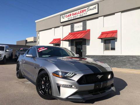 2020 ford mustang