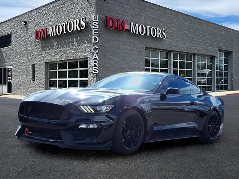 2020 ford mustang