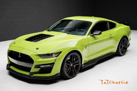 2020 ford mustang