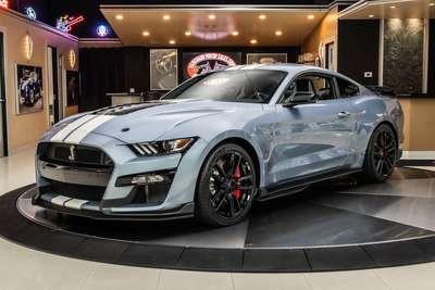 2022 Ford Mustang