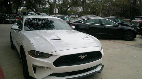 2020 Ford Mustang