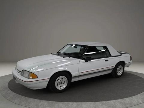 1992 Ford Mustang
