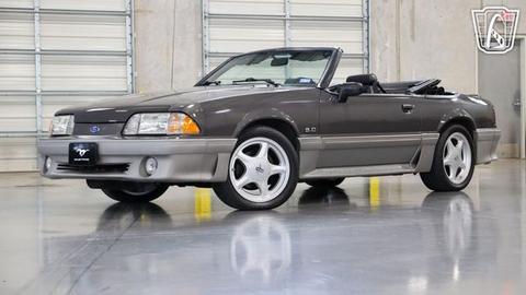 1990 Ford Mustang