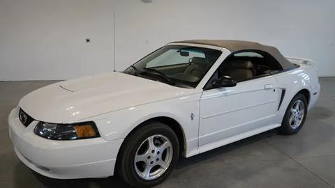2003 Ford Mustang