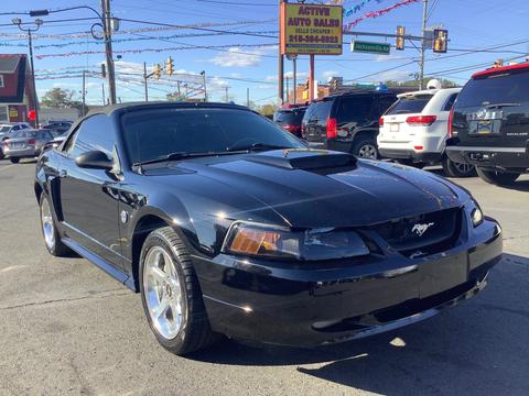 2004 Ford Mustang