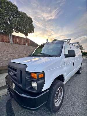2010 ford econoline