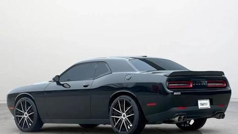 2016 dodge challenger