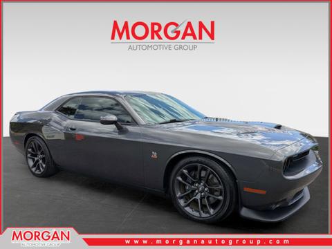 2021 dodge Challenger