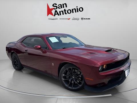 2021 dodge Challenger