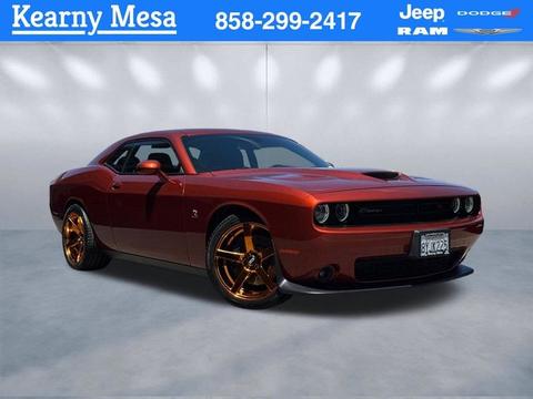 2021 dodge Challenger