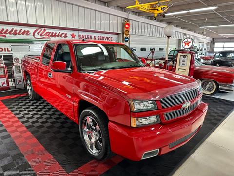 2004 Chevrolet Silverado SS