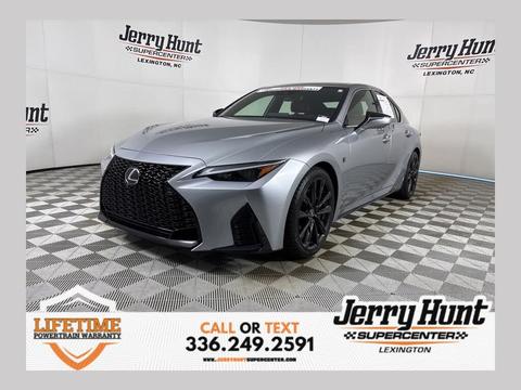 2024 Lexus IS 300