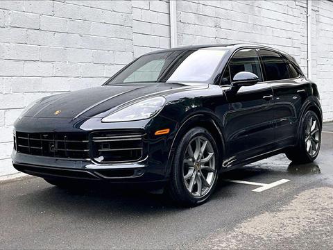 2023 Porsche Cayenne