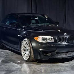 2011 BMW 1M