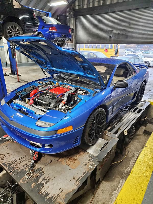 1992 Mitsubishi 3000GT - VR-4 Coupe 2D
