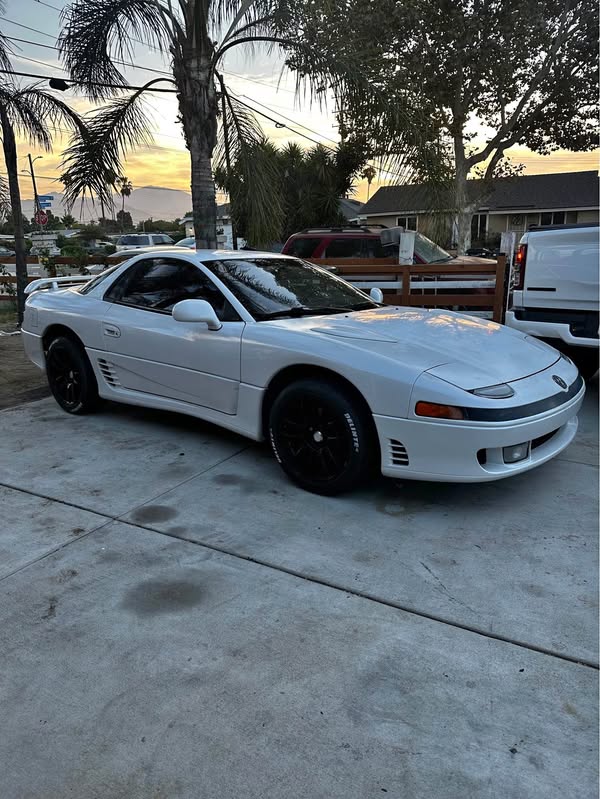 1992 Mitsubishi  3000GT  - VR4