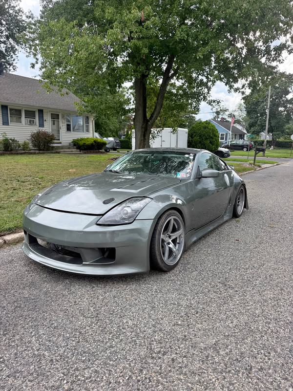 2004 Nissan 350Z - Track Coupe 2D