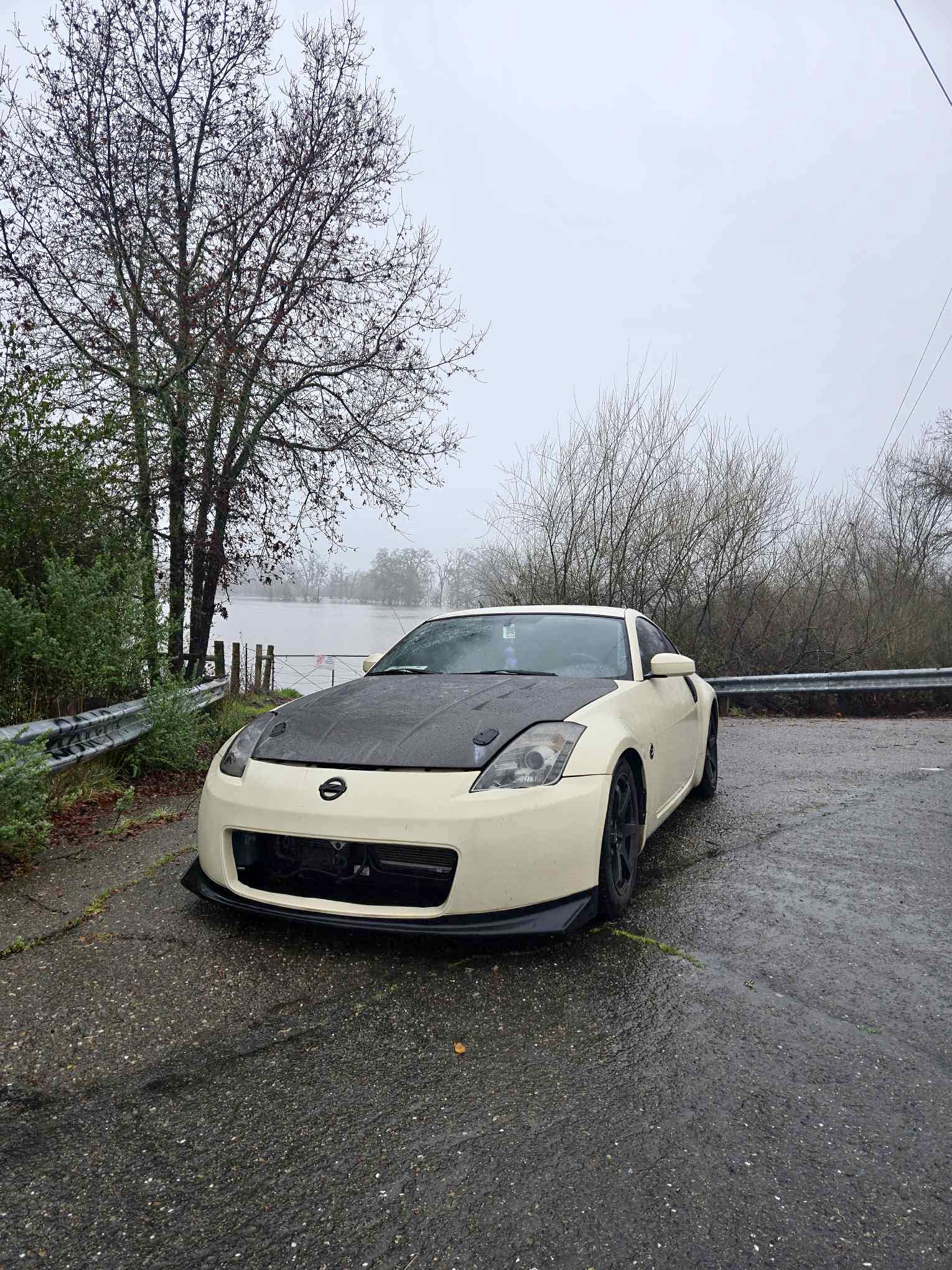 2004 Nissan 350Z - Enthusiast Coupe 2D