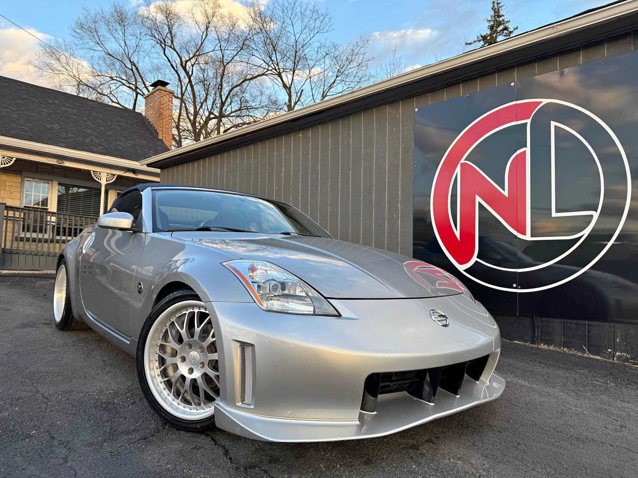 2004 Nissan 350Z - Touring Roadster 2D