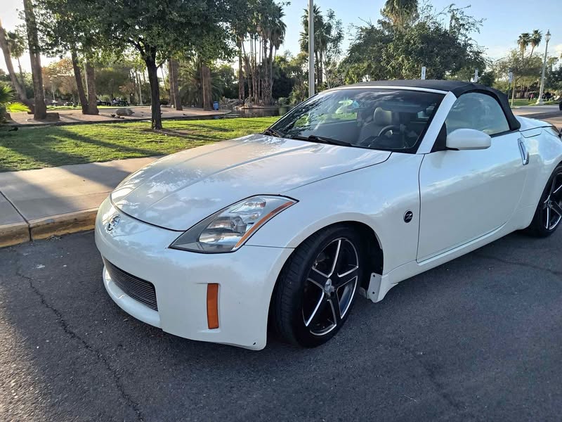2004 Nissan 350Z - Grand Touring Roadster 2D
