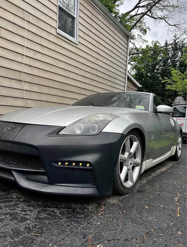 2003 Nissan 350Z - Touring Coupe 2D