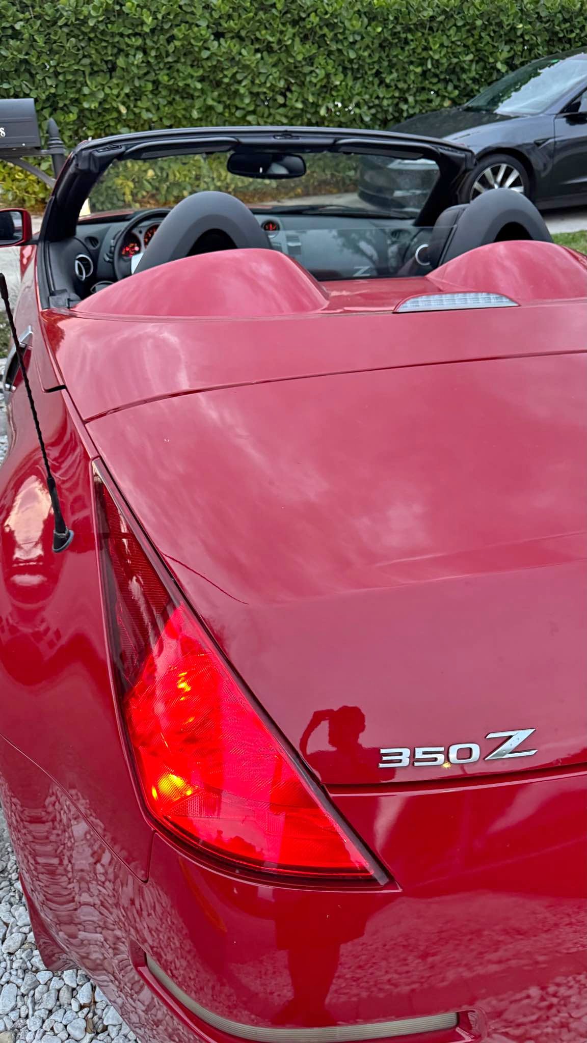 2004 Nissan 350Z - Enthusiast Roadster 2D