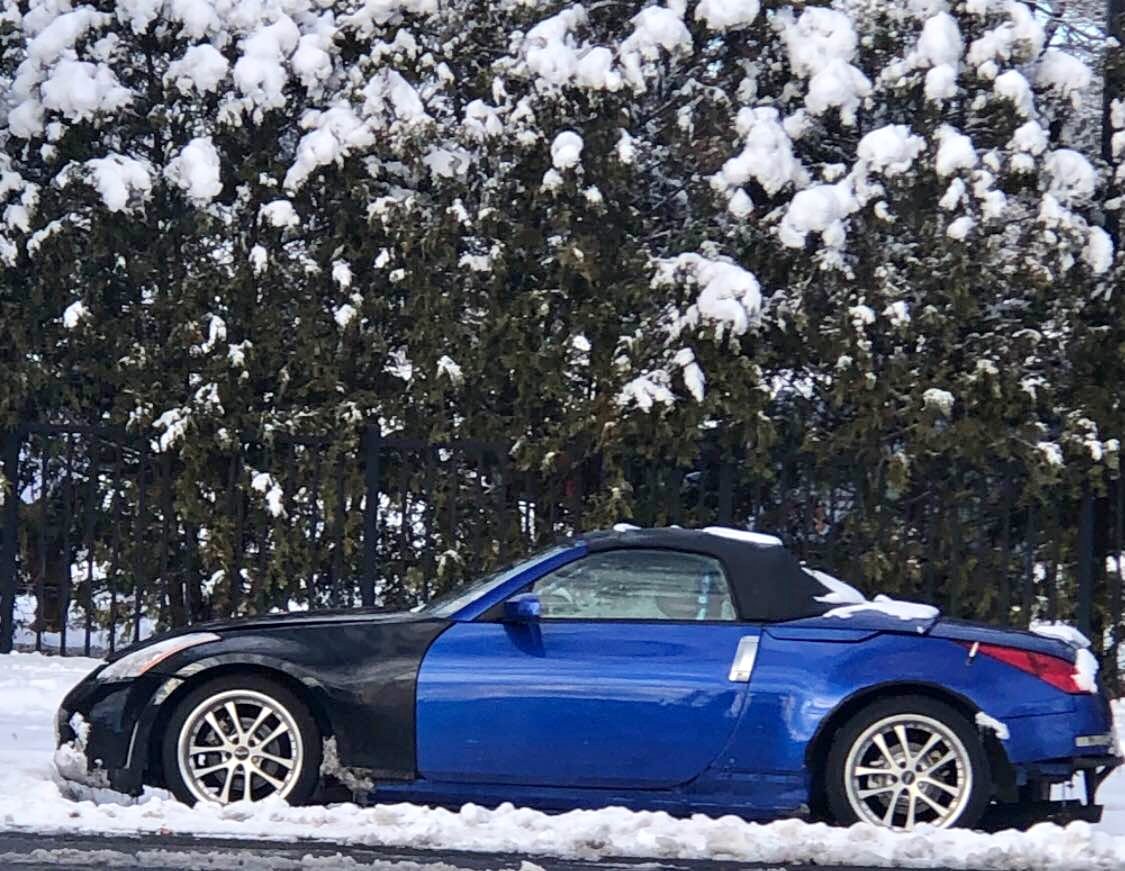 2005 Nissan 350Z - Enthusiast Roadster 2D