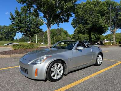 2005 Nissan 350Z - Track Coupe 2D