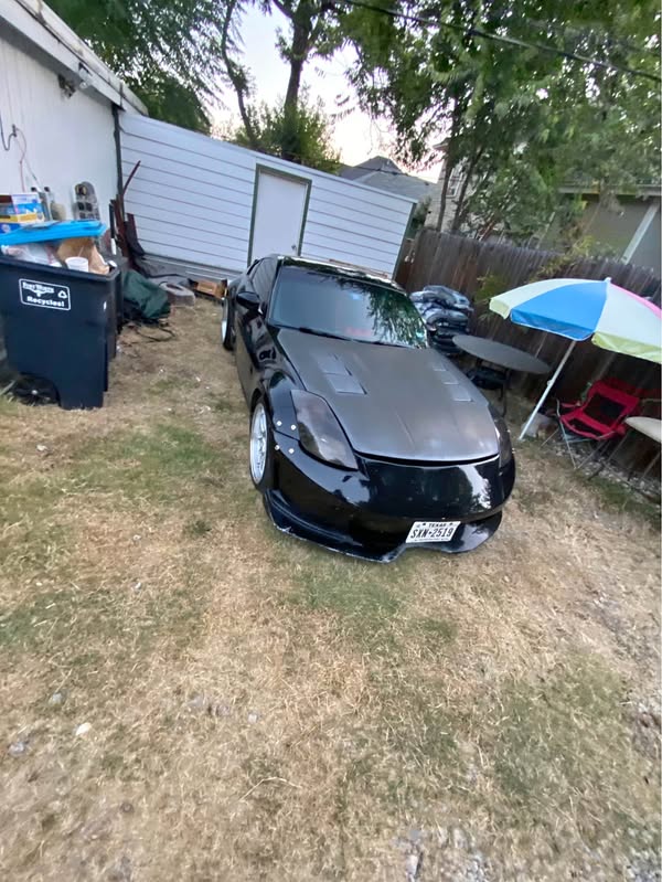 2004 Nissan 350Z - Coupe 2D
