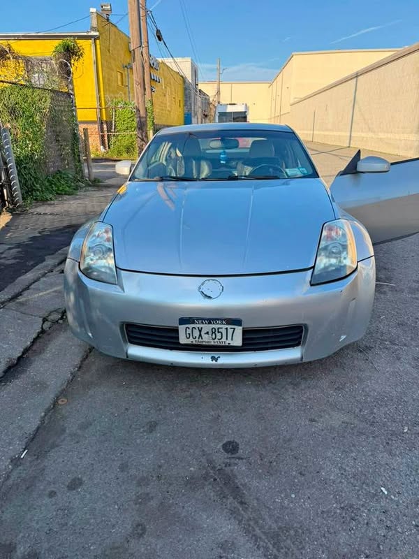2004 Nissan 350Z - Coupe 2D