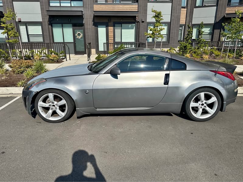 2004 Nissan 350Z - Enthusiast Coupe 2D