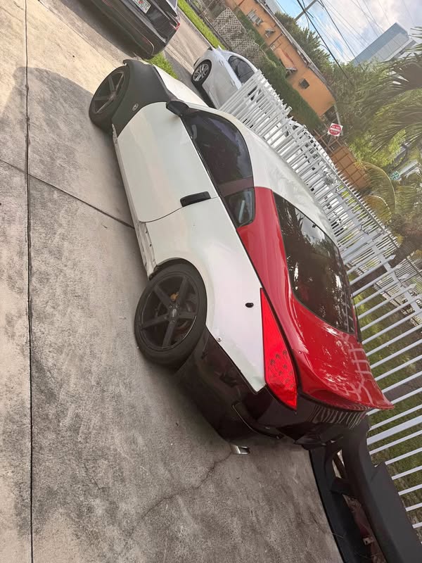 2003 Nissan 350Z - Performance Coupe 2D