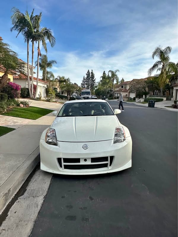 2004 Nissan 350Z - Touring Coupe 2D