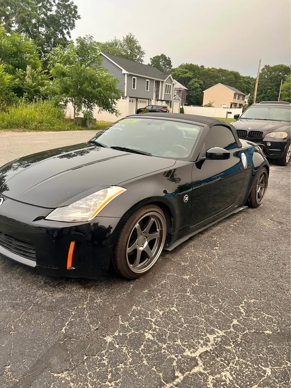 2004 Nissan 350Z - Touring Roadster 2D