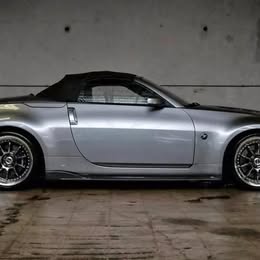 2004 Nissan 350Z - Touring Roadster 2D