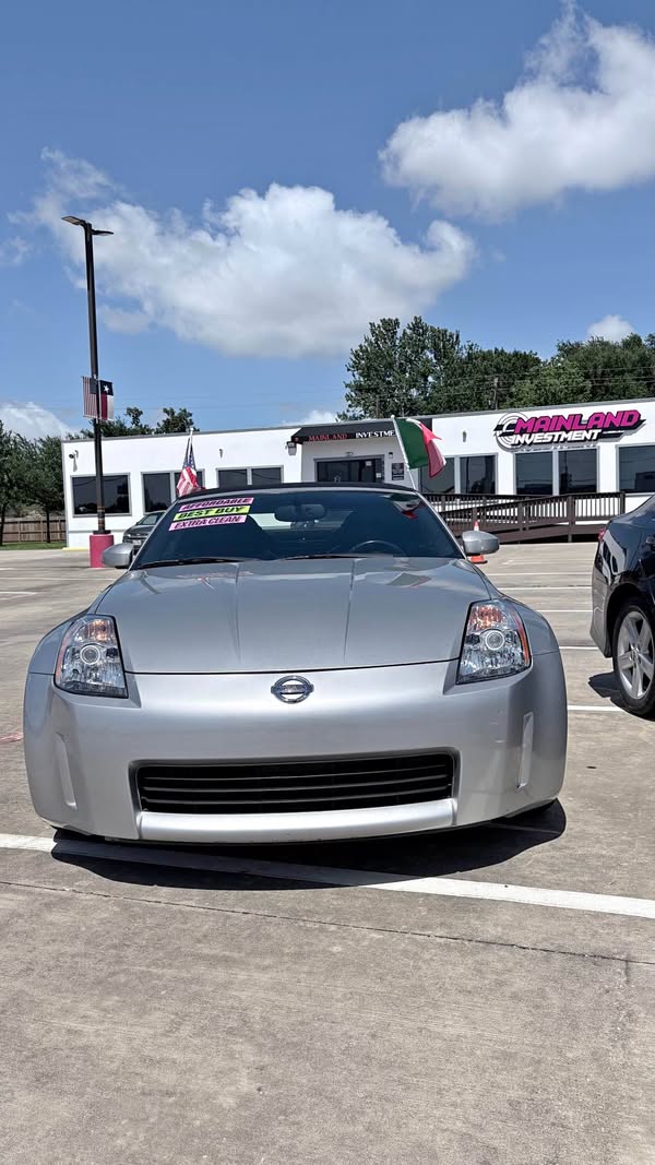 2005 Nissan 350Z - Coupe 2D