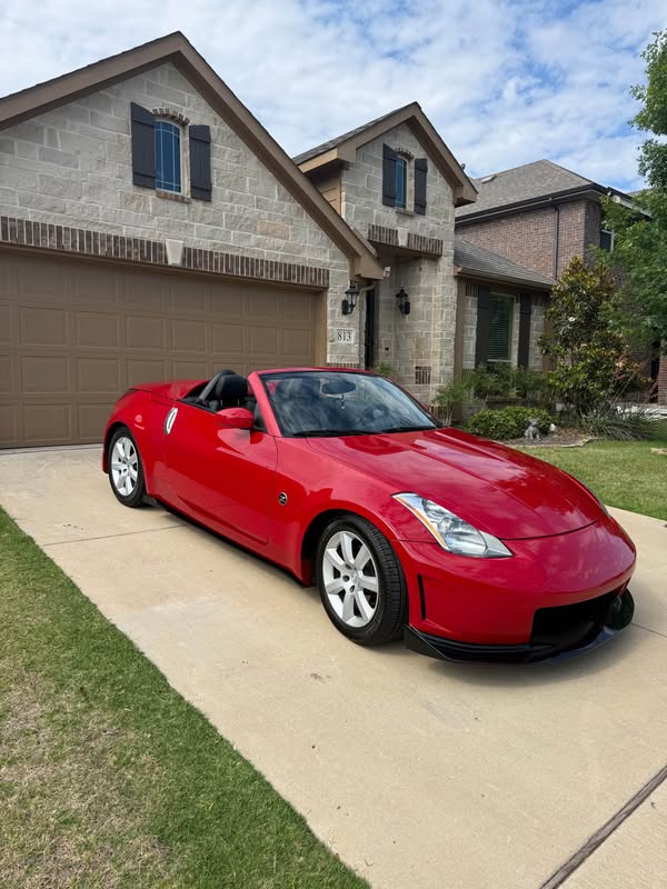2004 Nissan 350Z - Enthusiast Roadster 2D