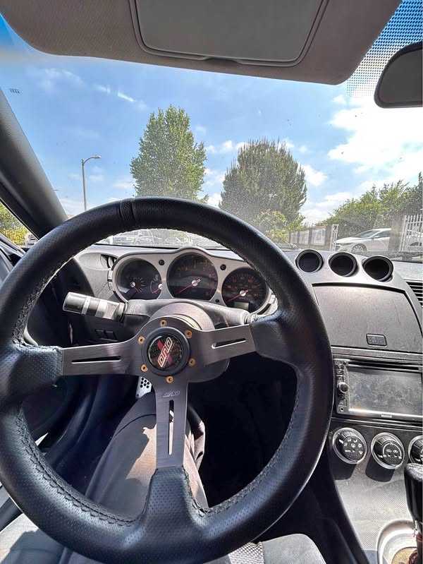 2005 Nissan 350Z - Coupe 2D