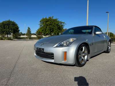2006 Nissan 350Z - Enthusiast Roadster 2D