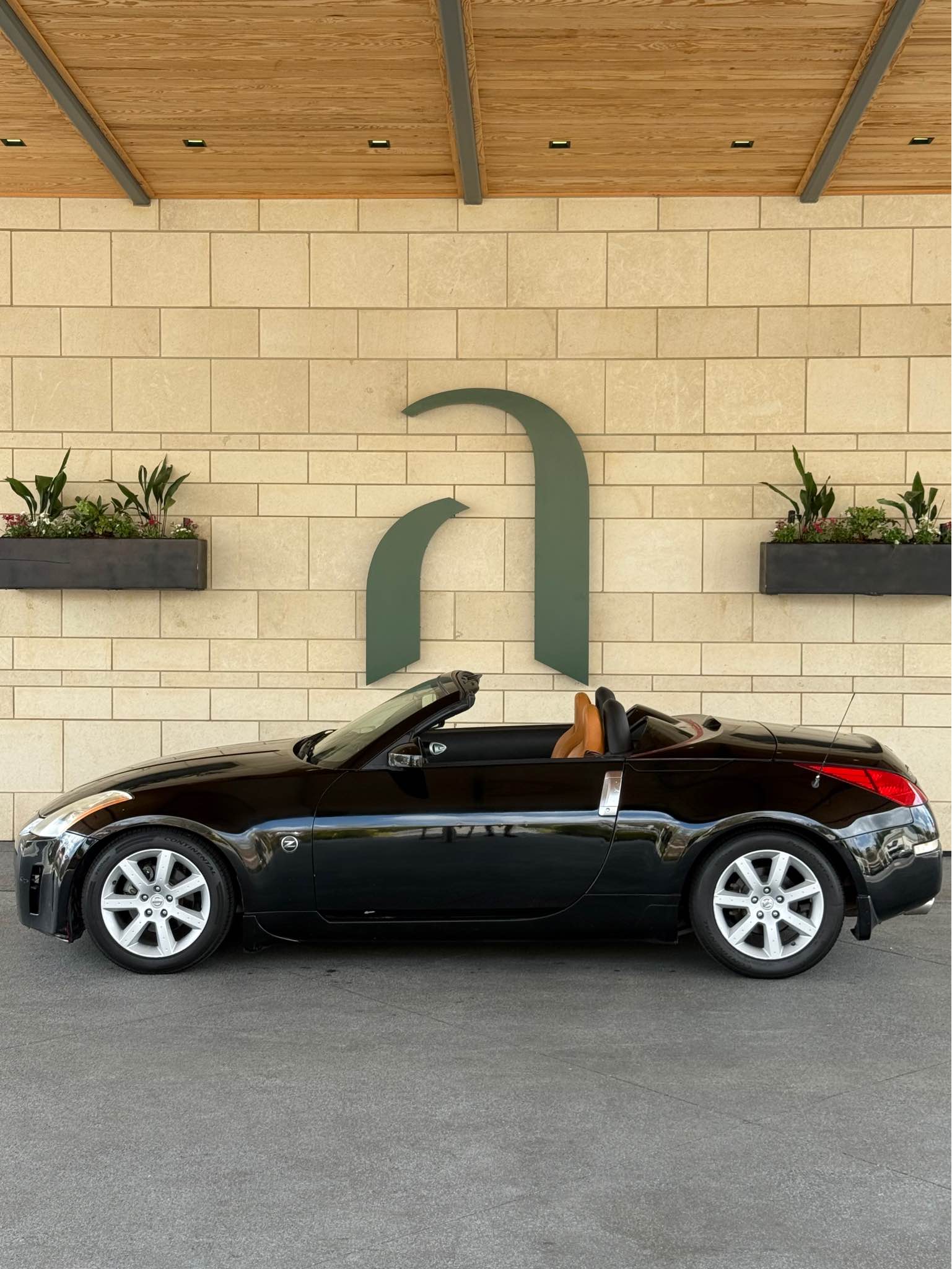 2004 Nissan 350Z - Touring Roadster 2D