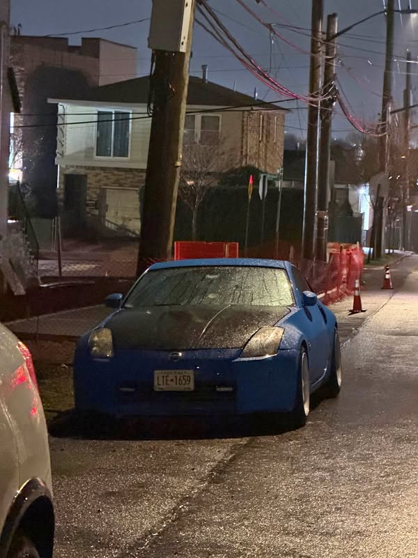 2004 Nissan 350Z