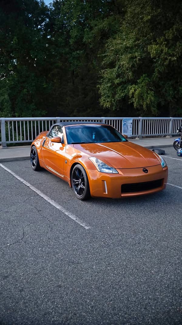 2005 Nissan 350Z - Performance Coupe 2D