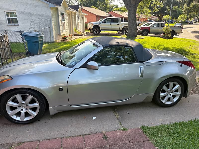 2005 Nissan 350Z - Coupe 2D