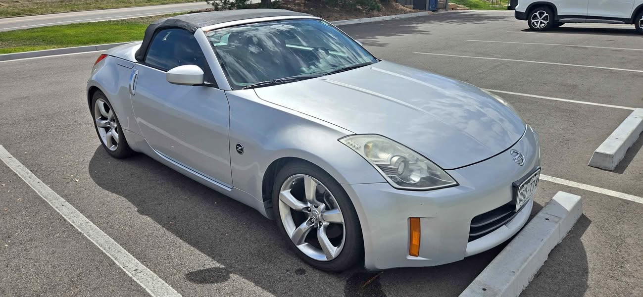 2006 Nissan 350Z - Touring Roadster 2D