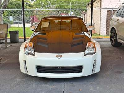 2005 Nissan 350Z - Touring Roadster 2D