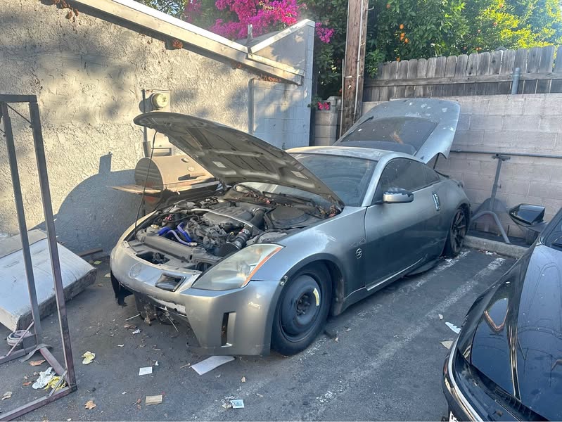 2004 Nissan 350Z - Touring Coupe 2D