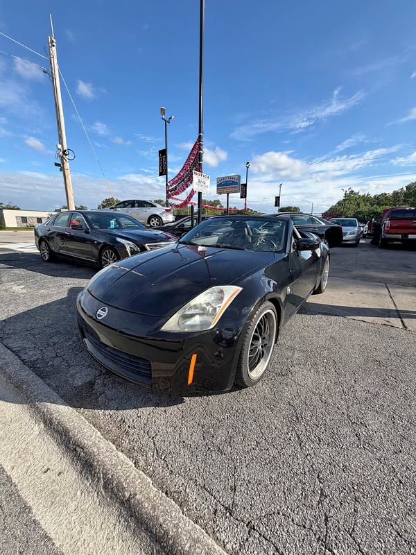 2005 Nissan 350Z - Touring Roadster 2D