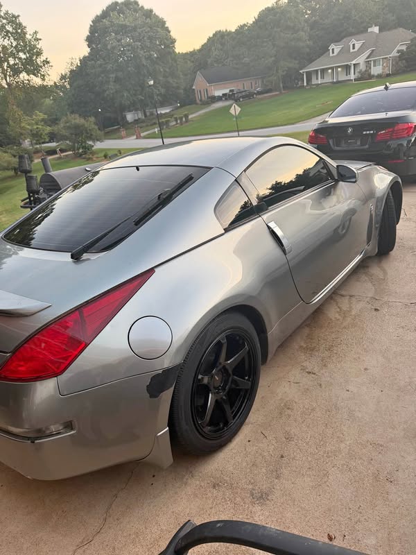 2004 Nissan 350Z - Coupe 2D