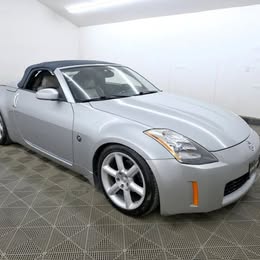 2005 Nissan 350Z Touring Roadster 2D