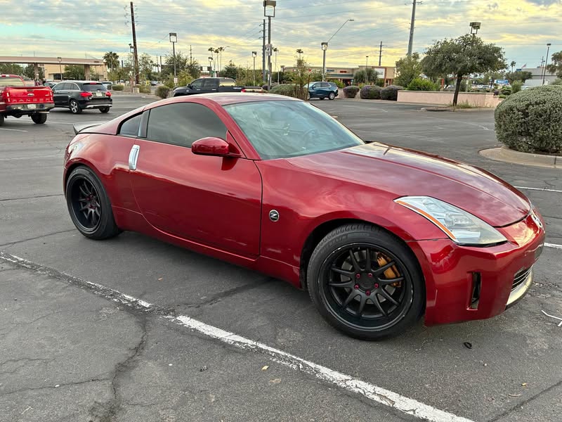 2005 Nissan 350Z - 35th Anniversary Coupe 2D